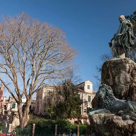 Le Ancore Few Steps From Biennale Art * Venedig